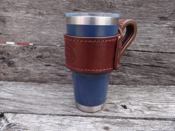 A cup holder for the yeti rambler